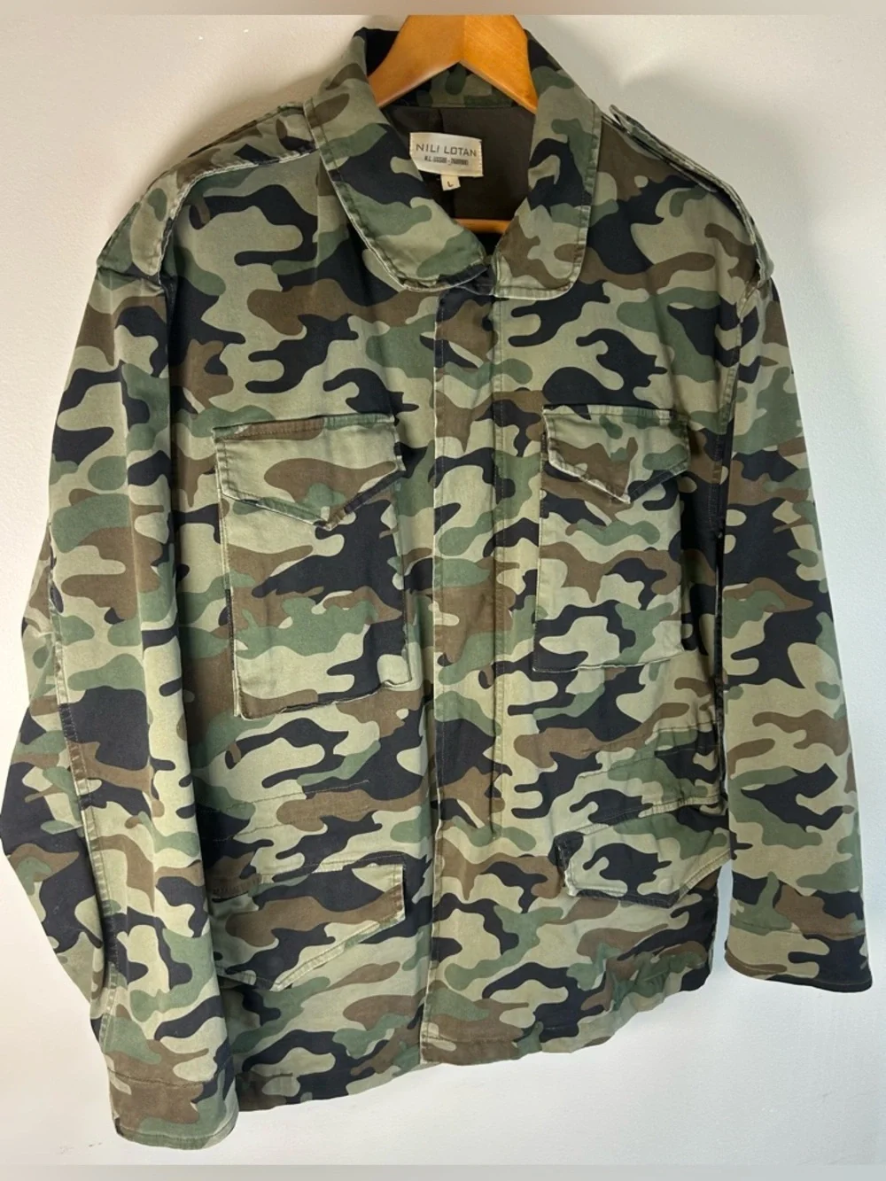 Nili Lotan Jackie Camouflage Army Barn Jacket Women’s Size L NWOT MSRP $895 - Picture 3 of 11
